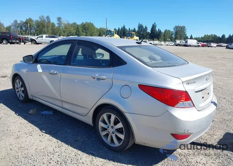 2012 Hyundai Accent Gls z USA, uszkodzony, nr VIN KMHCU4AE5CU108674